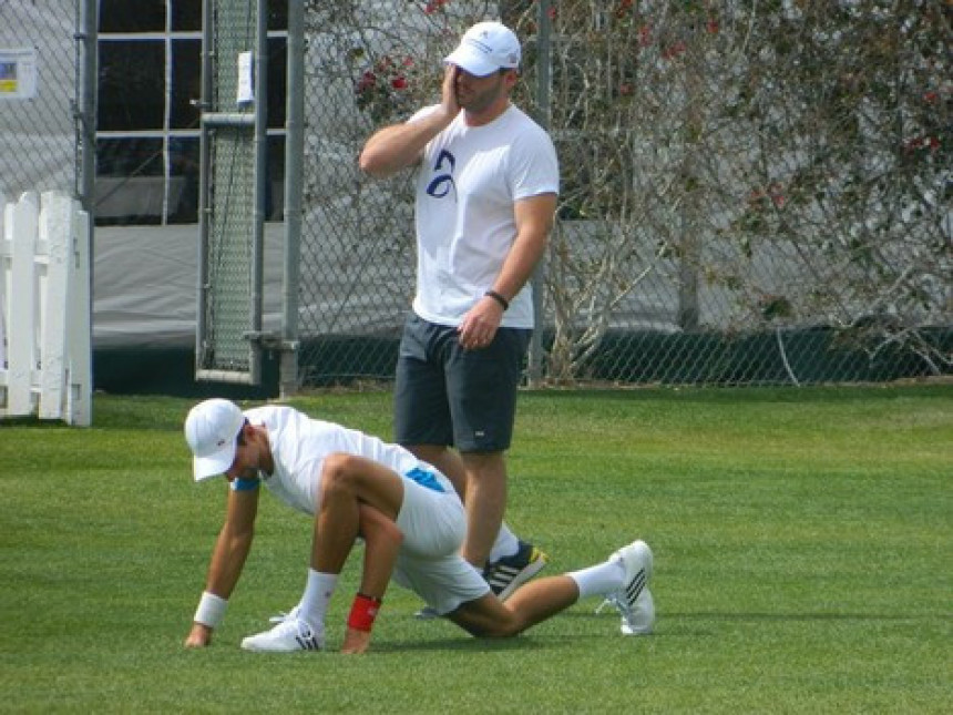 Video: Novak trenira i poslije treninga!