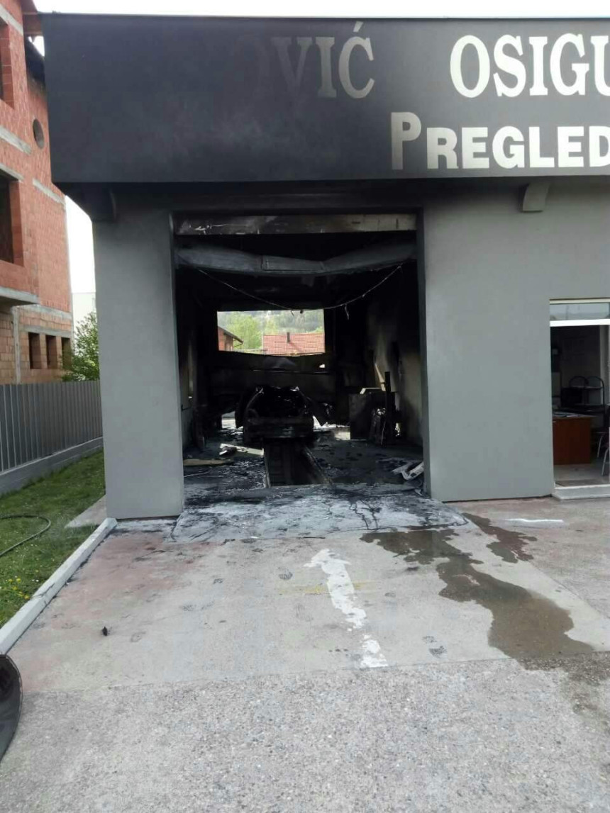 Eksplodirala plinska boca