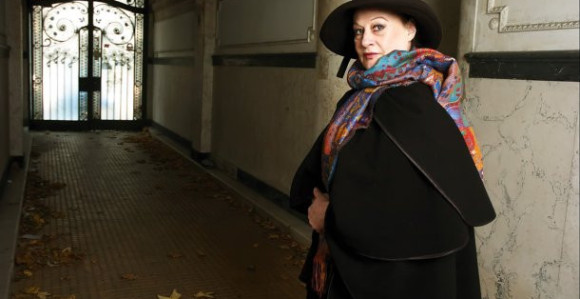 Olivera Katarina rasprodaje namještaj da bi platila račune