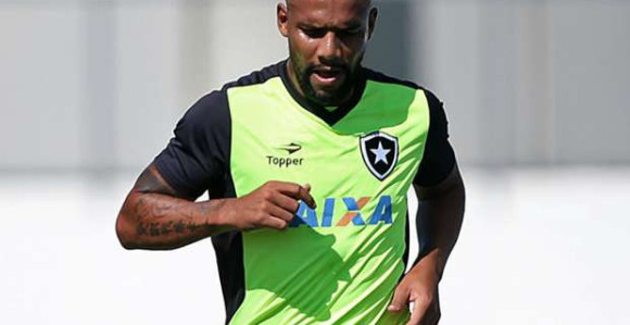 Još nije kraj karijere: Majkon pomaže posrnulom velikanu!