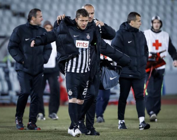 Ilić: Iako pričamo da ne pratimo Zvezdu - pratimo!