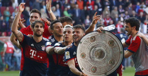 БЛ: Бајерну "салатара" у априлу, по навици!