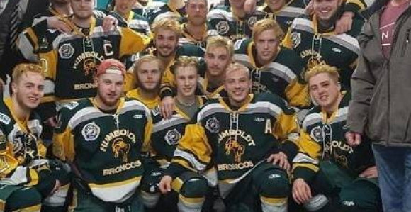 Трагедија у Канади: Погинули млади хокејаши!