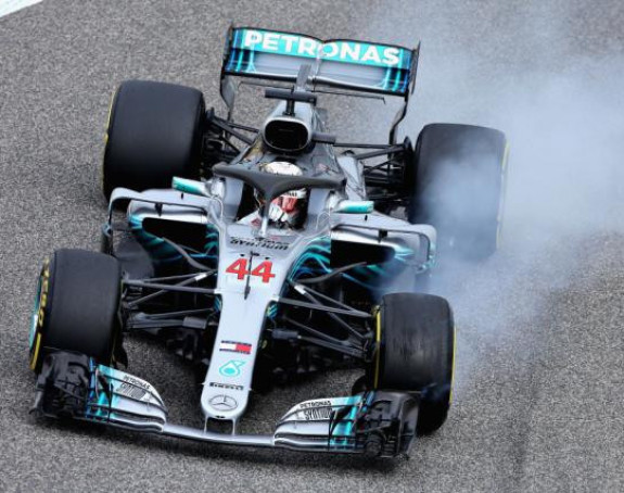 Hamilton kažnjen sa pet pozicija u Bahreinu!