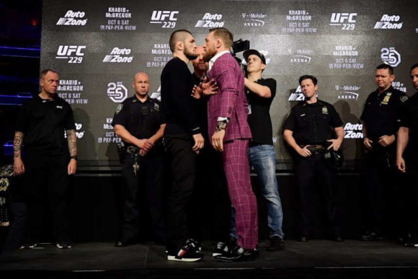 UFC osudio "tviter rat" Konora i Habiba!