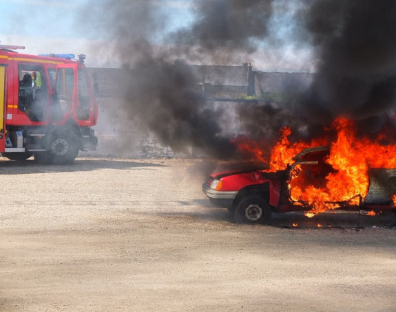 Изгорјело шест возила на Цетињу