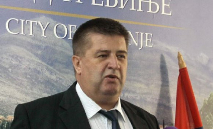Vučurević protiv resornog ministarstva
