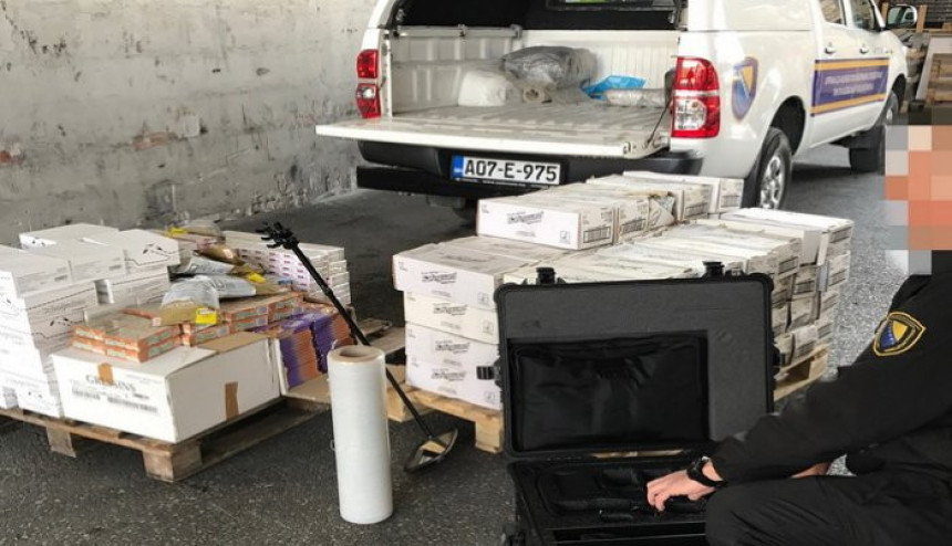 UIO: Oduzeta roba vrijedna 120.000