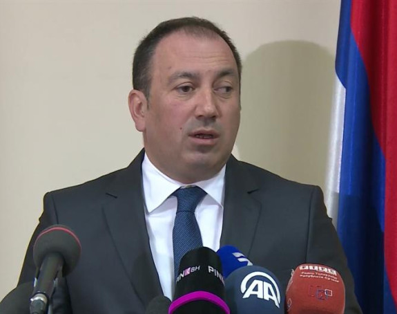Игор Црнадак на Самиту у Будви