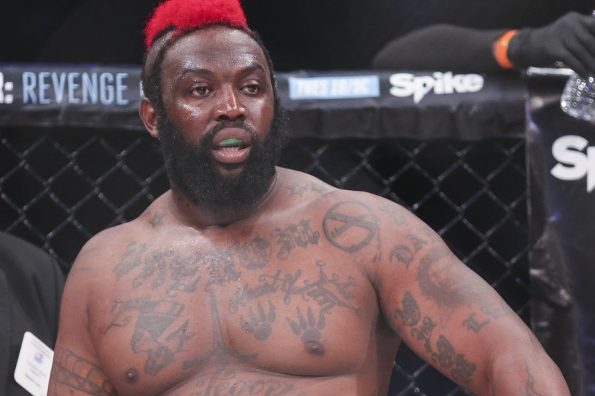 Video: Legendarni Kimbo Slajs umro u 43. godini!