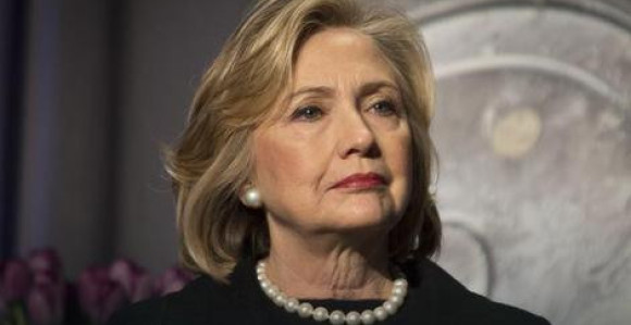 Gomila problema za Hilari Klinton