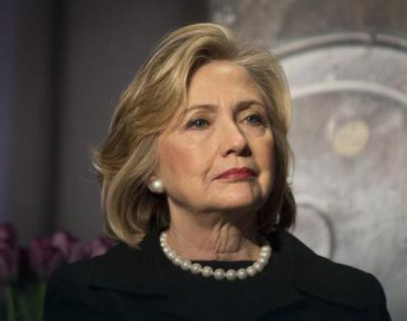 Gomila problema za Hilari Klinton