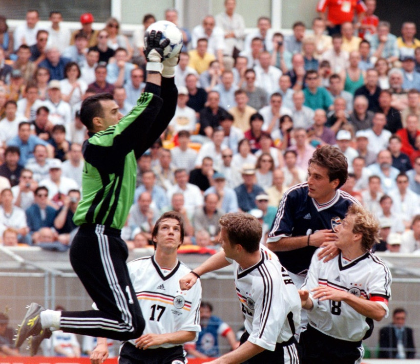 Šta jede Ivicu Kralja? Mijatova prečka i Nijemci!