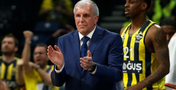 Žoc i Fener malo puštali Tofaš... Šampanjac je već u kibli!