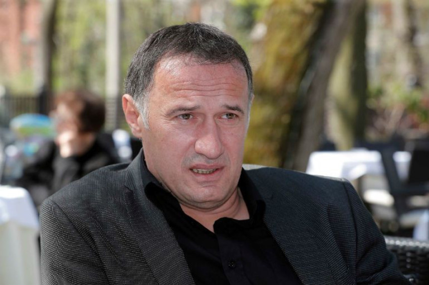 Đorović skenirao Luku Jovića za Špance...