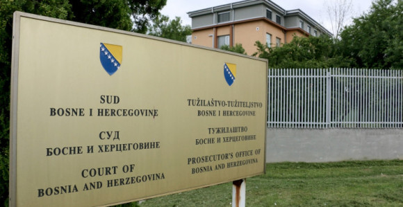 Inspektor osuđen na godinu zatvora