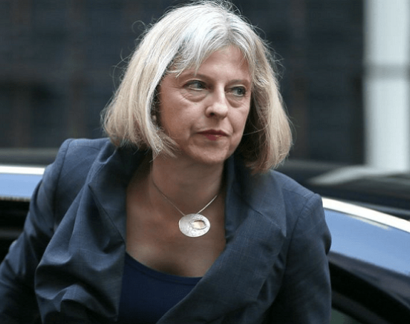 Tereza Mej danas zvanično odlazi 