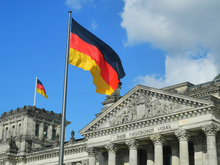 У Фолксвагенов скандал упетљана и њемачка влада