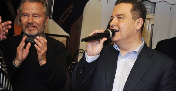 Kad Dačić slavi rođendan sina