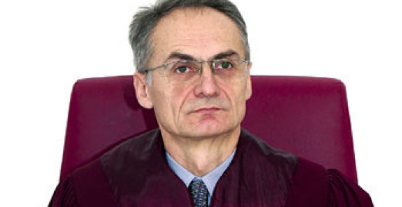 Odbijena tužba protiv Perića