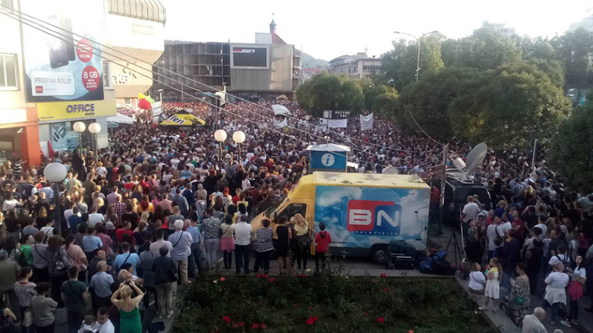 15.000 ljudi tražilo istinu i pravdu