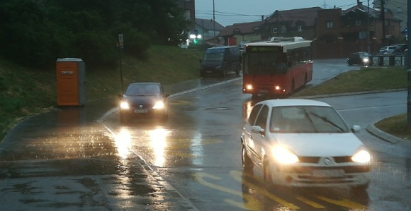 Jako nevrijeme zahvatilo i Srbiju