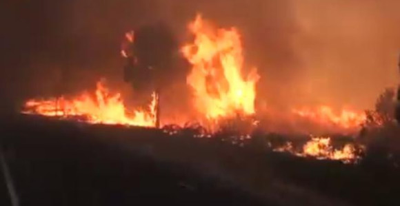 I dalje divlja požar na Dinari