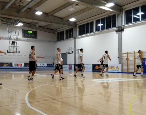 Partizan krenuo iz "Dinamika"...