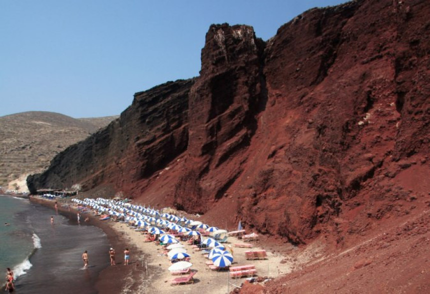 Rizikuju život zbog grčke plaže