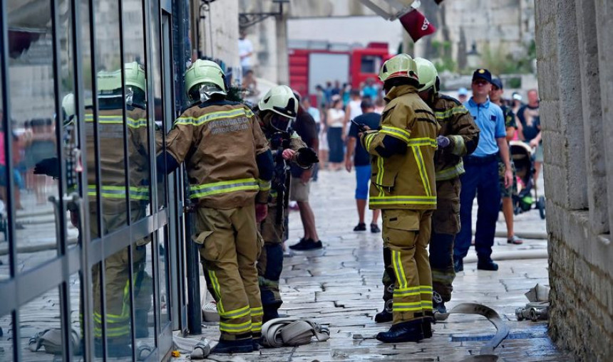 Nesreća u Splitu: Muškarac poginuo u požaru