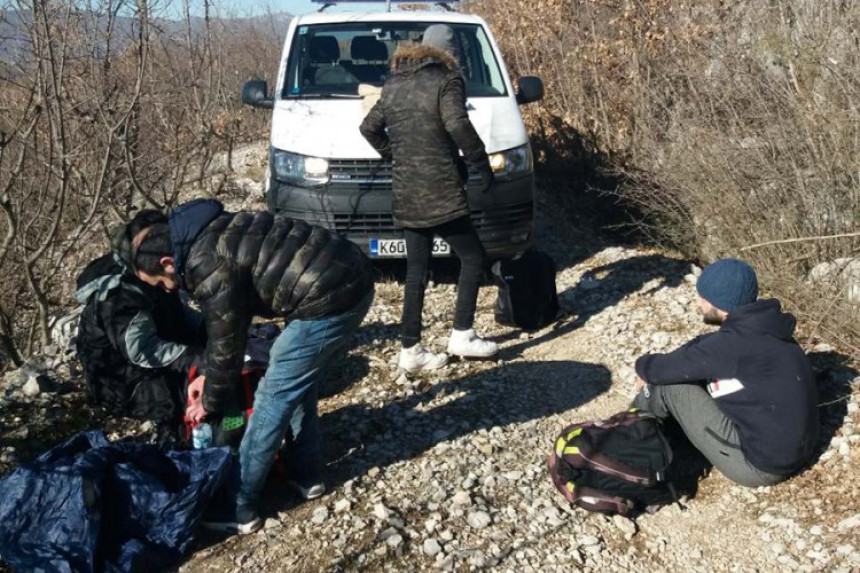 Povrijeđeno 18 migranata: Šta kaže policija