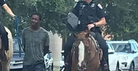 Policija vodila Afroamerikanca vezanog konopcem 