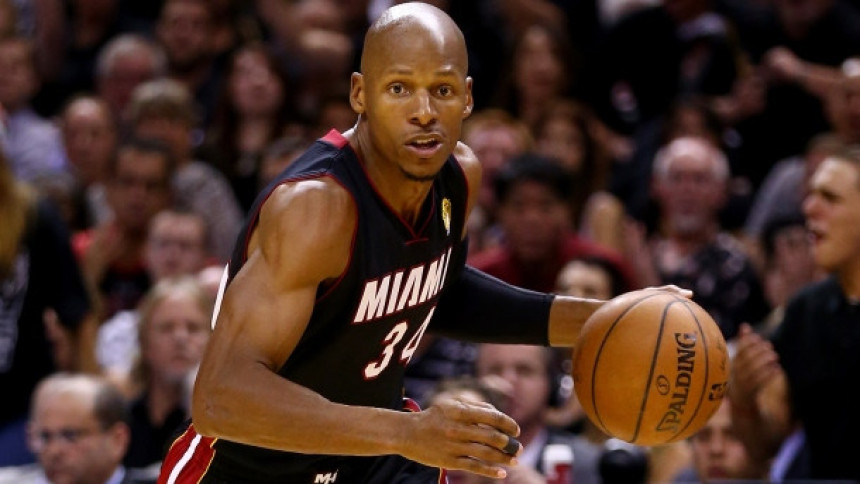 Rej Alen ponovo na parketu?!