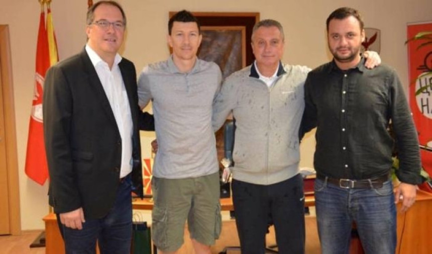 Vlado Ilievski se vratio kući!