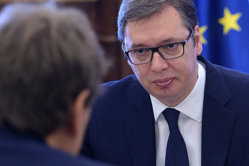 Vučić odbio susret sa Tačijem