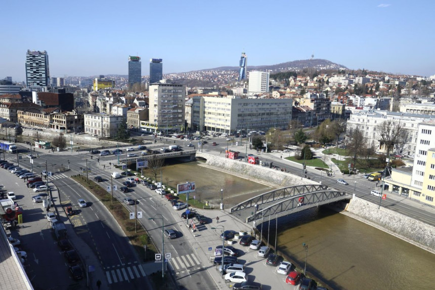 U Sarajevu skup posvećen porodici, sutra gej parada