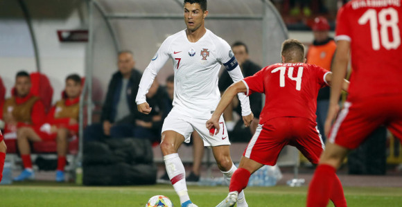 Poraz pred 40.000 navijača: Srbija - Portugal (2:4)