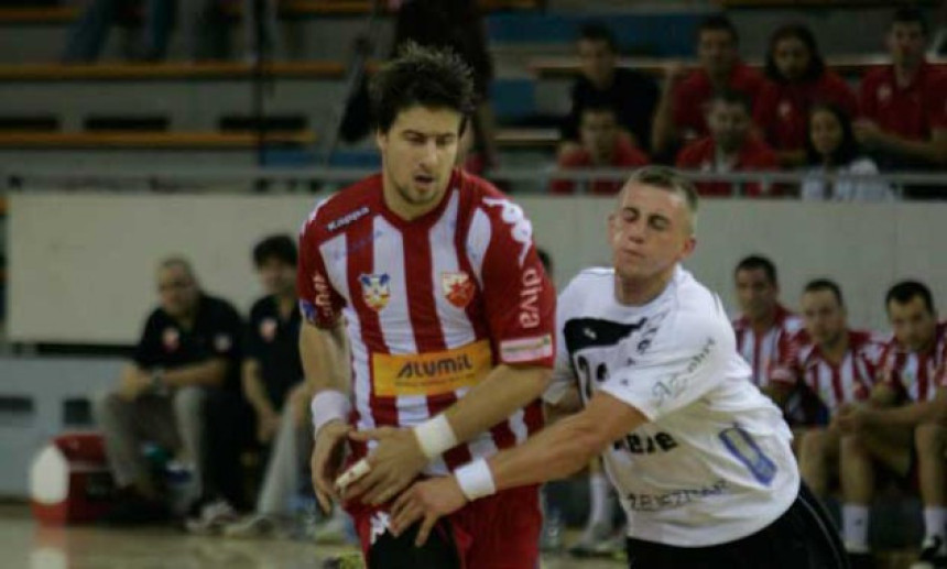 Заклети Звездаш, а игра у Партизану!