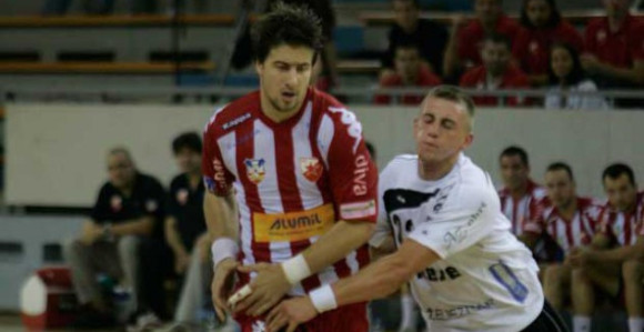 Заклети Звездаш, а игра у Партизану!