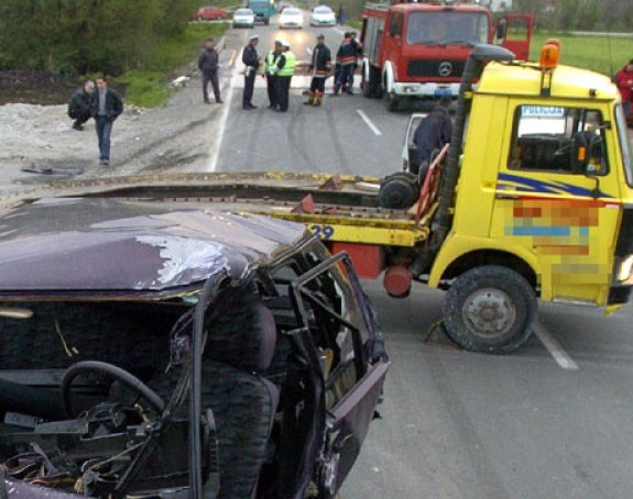 Težak udes na Ibarskom putu
