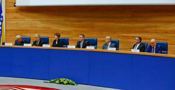 Izlaznost do 11 časova 11,41%