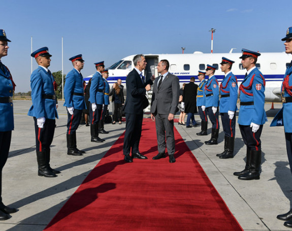 Bombama na Srbiju za pad Miloševića  