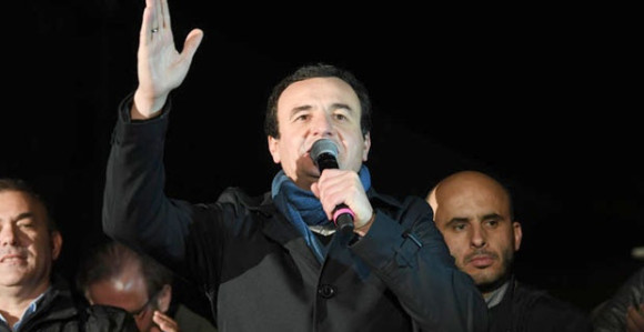 Evo ko je Aljbin Kurti, lider Samoopredeljenja