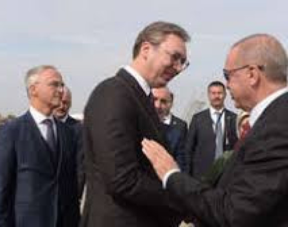 Erdogan stigao u Beograd, dočekao ga Vučić