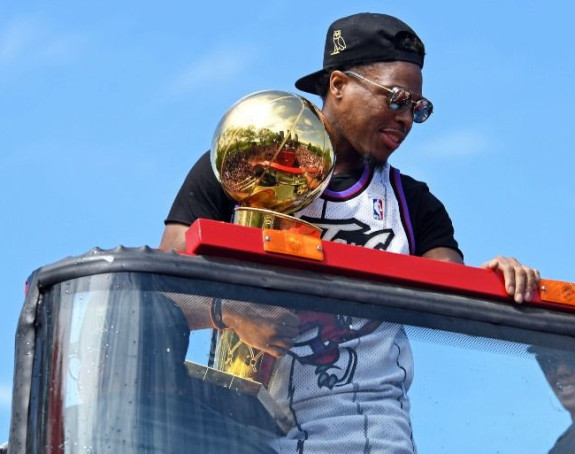 Лаурију за годину дана 31.000.000 долара!