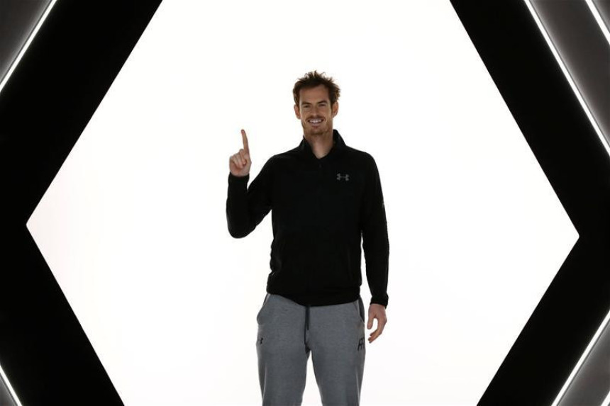 ATP: End1, No2e...! Federer van top 15!