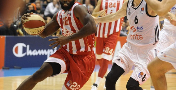 Dženkins potopio Partizan u derbiju