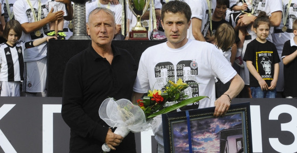 Priča - Grobari su ga obožavali: "We love you Bajro"!