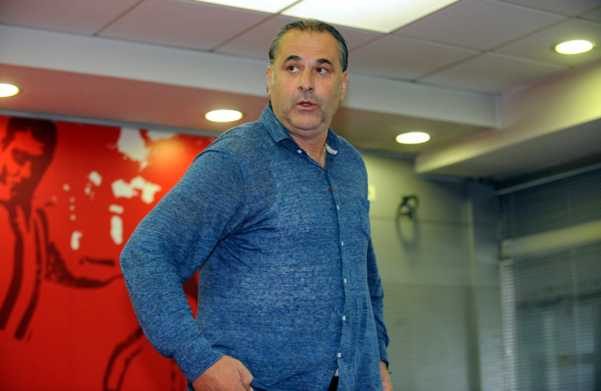 Božović odgovorio Ilievu: Ti si kao šibicar na ulici!