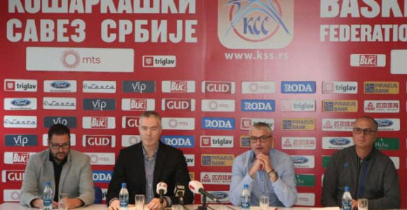 "Nećemo ih tjerati da biraju između kluba i A tima!"